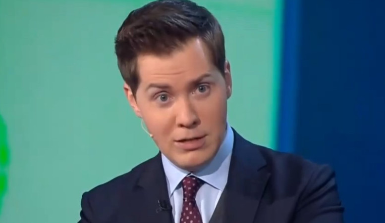 Место встречи 11.03.2026 последний выпуск смотреть онлайн